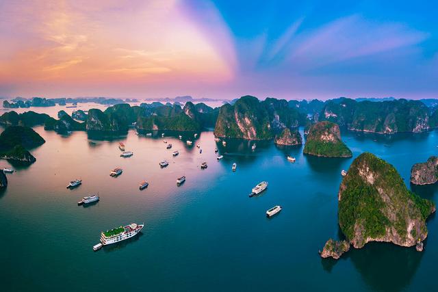 1663902756-single_news2-halongbay1852.jpg