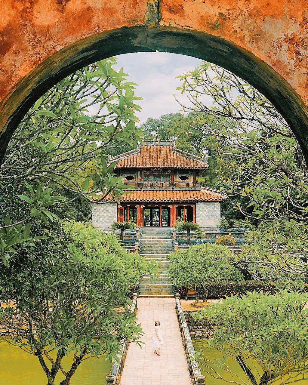 lang-minh-mang 1.jpg